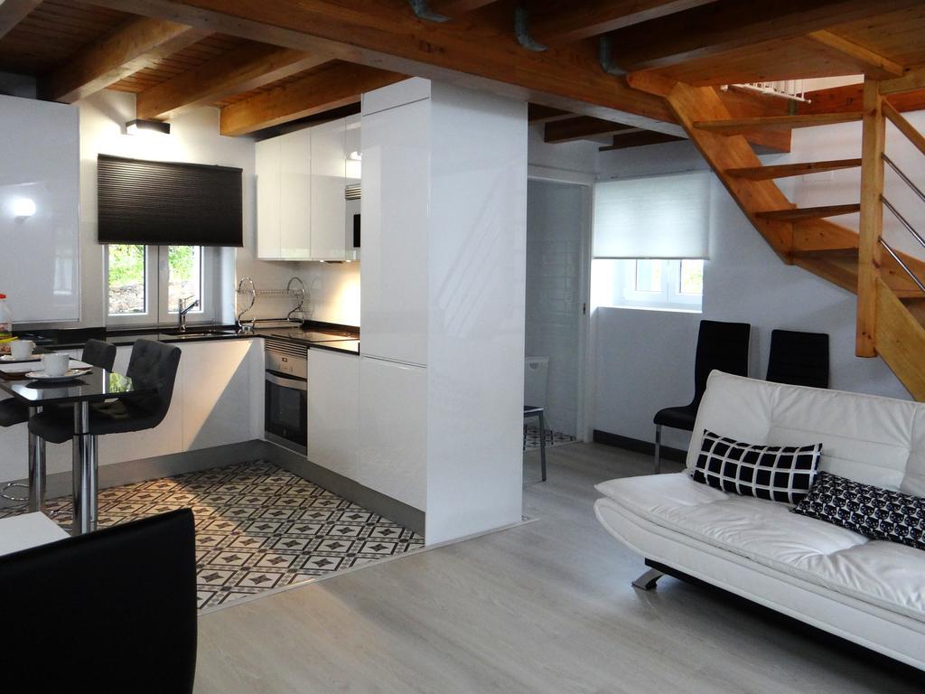 Martina Lapiko Apartment Ea Luaran gambar