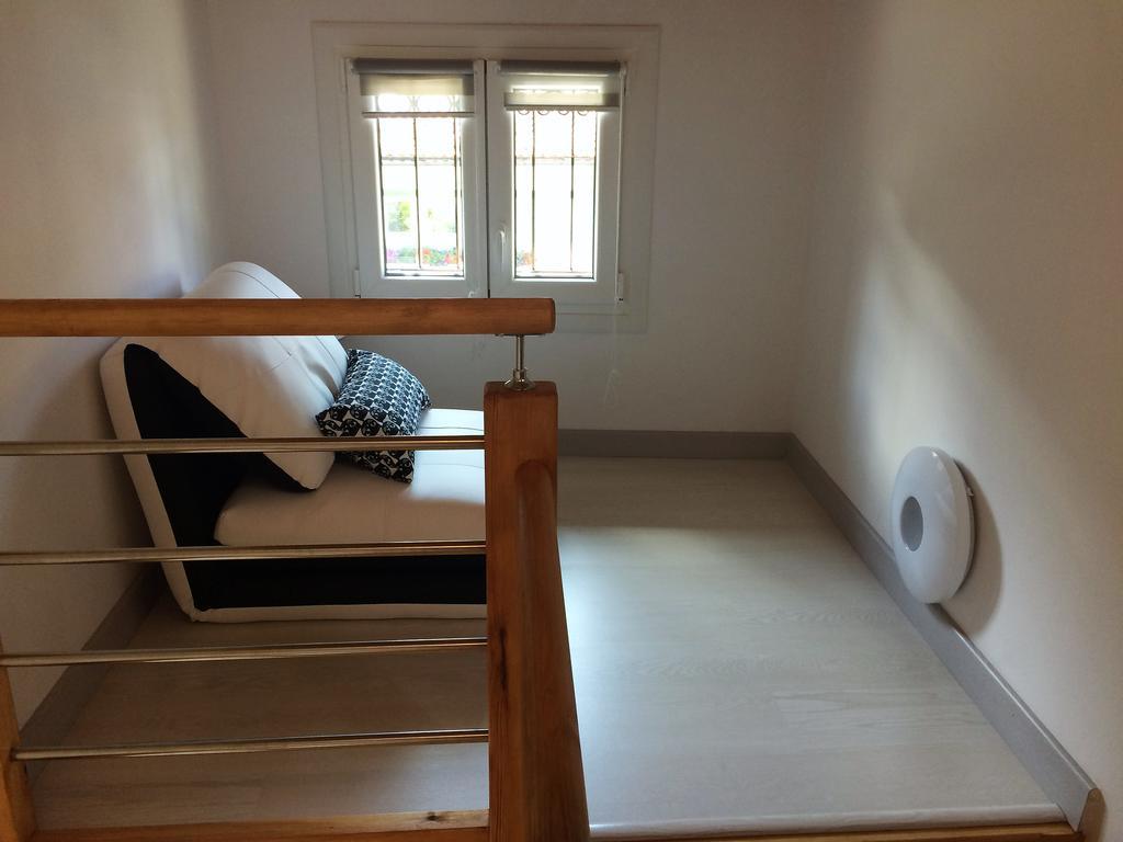 Martina Lapiko Apartment Ea Luaran gambar